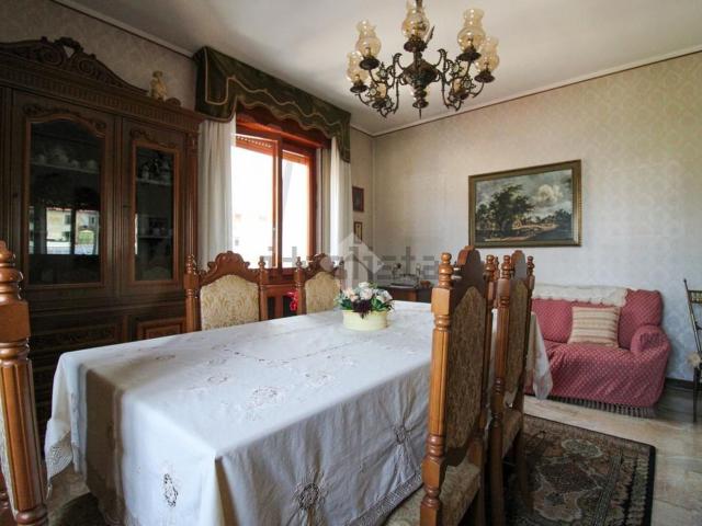 Appartamento in vendita di 140 m² in Via Virgilio Montini