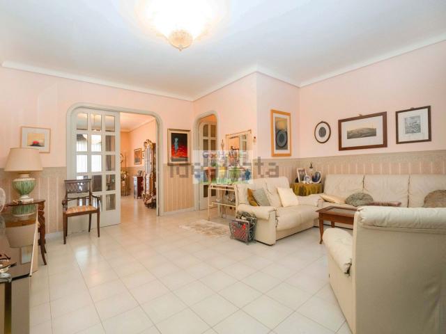 Appartamento in vendita di 140 m² in Via Zancle