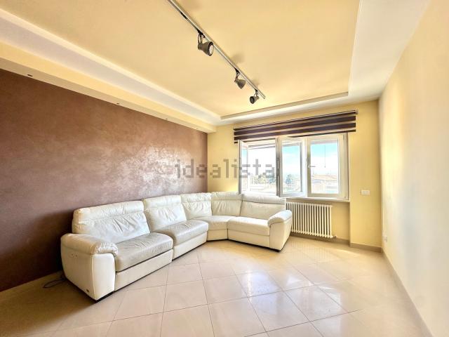 Appartamento in vendita di 140 m² in Viale XXIV Maggio, 102