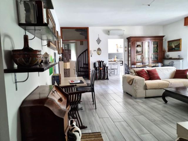 Appartamento in vendita di 140 m² in Viale Boccaccio, 17
