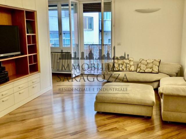 Appartamento in vendita di 140 m² in Viale del Risorgimento, 1