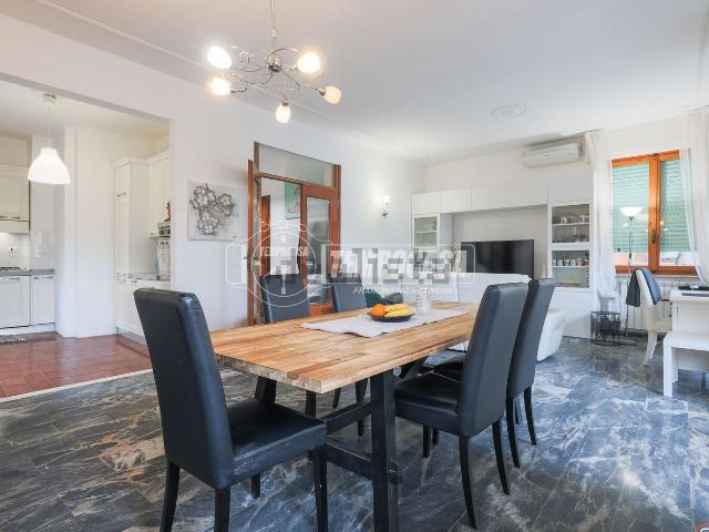 Appartamento in vendita di 140 m² in Viale della Libertà