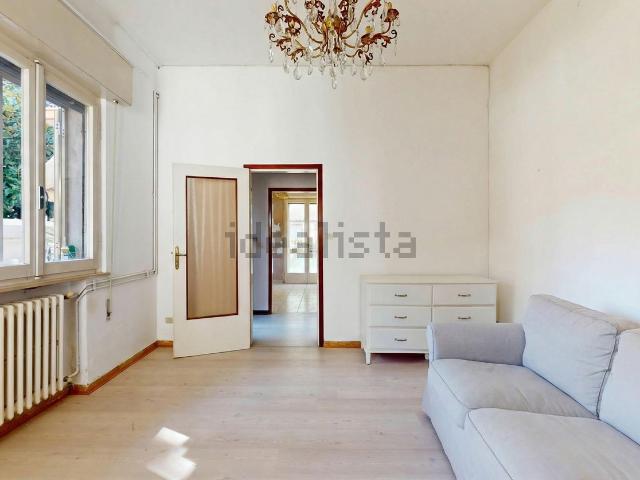 Appartamento in vendita di 140 m² in Viale Garibaldi, 18