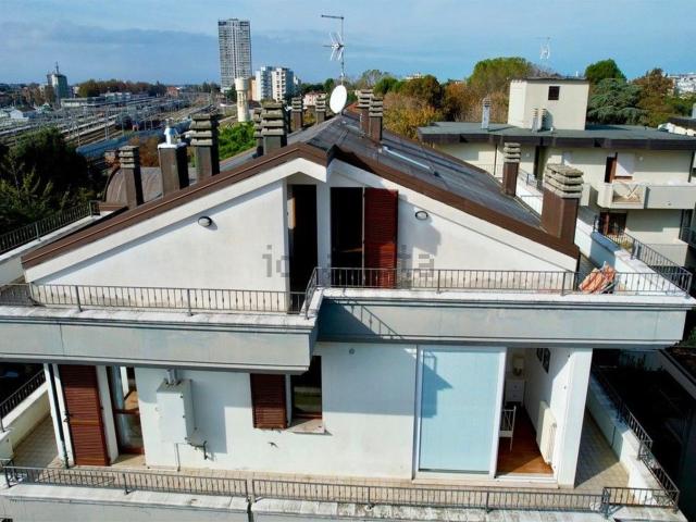 Appartamento in vendita di 140 m² in Viale Libia, 11