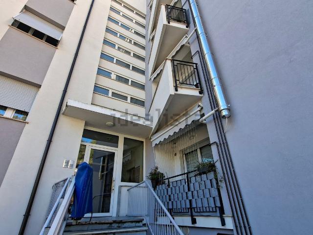 Appartamento in vendita di 140 m² in Viale Marcello Federici