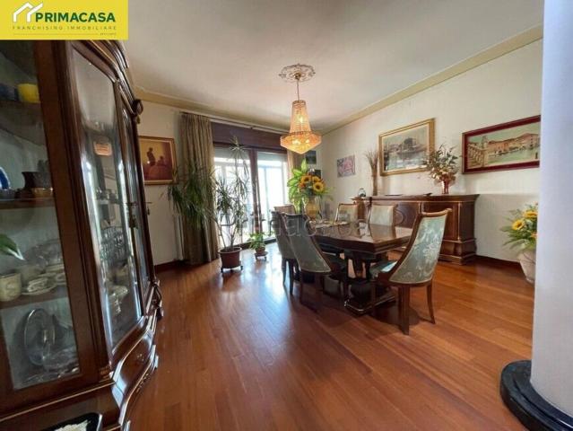 Appartamento in vendita di 140 m² in Viale Mediterraneo