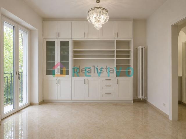 Appartamento in vendita di 140 m² in Viale Pasquale Paoli