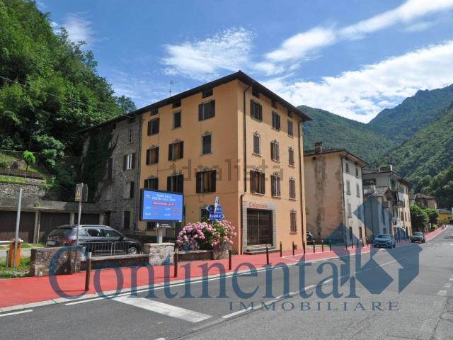Appartamento in vendita di 140 m² in Viale Roma, 17