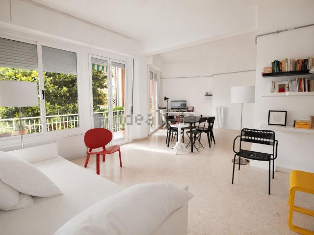 Appartamento in vendita di 140 m² in Viale Rosa del Tirreno