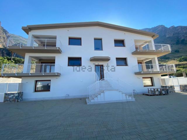 Appartamento in vendita di 140 m² in Contrada Bocca della Carrubba