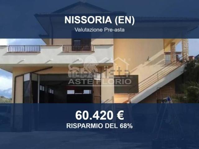 Appartamento in vendita di 140 m² in Contrada Croce