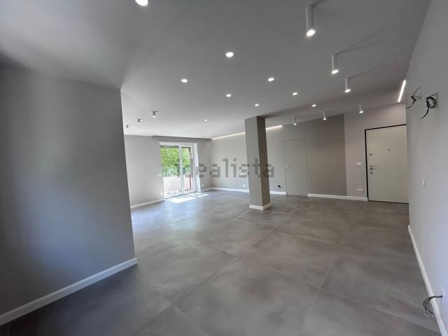 Appartamento in vendita di 140 m² in Corso Trapani, 110