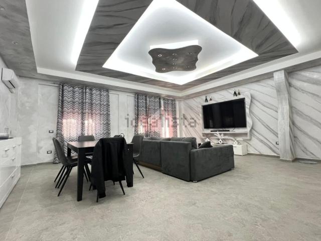 Appartamento in vendita di 140 m² in Corso dei Mille, 1345