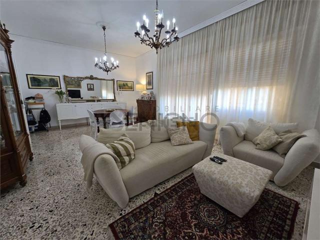 Appartamento in vendita di 140 m² in Corso Giovanni Amendola