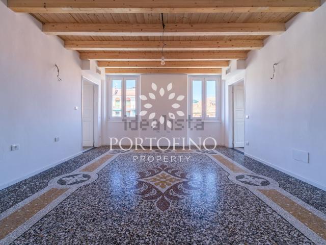 Appartamento in vendita di 140 m² in Corso Italia
