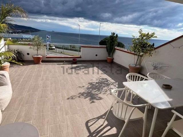 Appartamento in vendita di 140 m² in Corso Mediterraneo