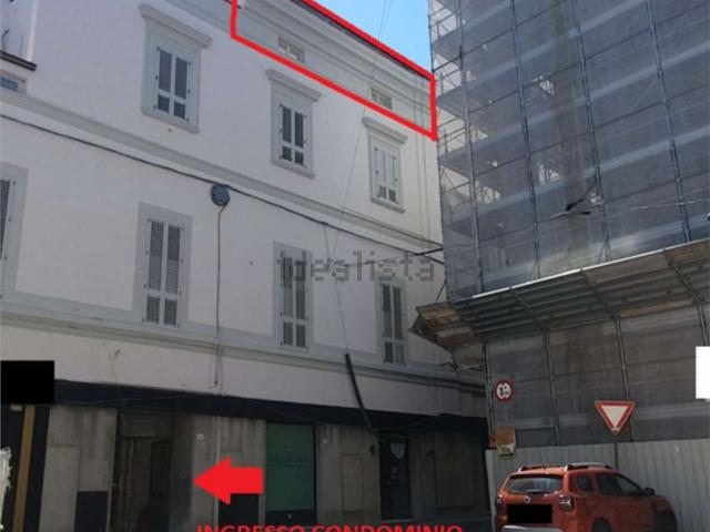Appartamento in vendita di 140 m² in Piazza Benvenuto Cellini, 8
