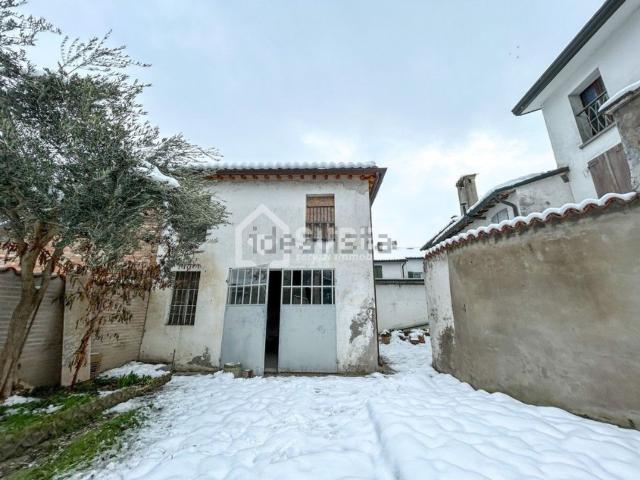 Appartamento in vendita di 140 m² in Piazza Giuseppe Mazzini, 4