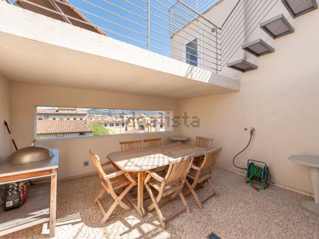 Appartamento in vendita di 140 m² in Piazza della Indipendenza