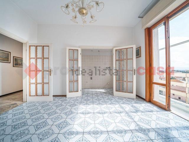 Appartamento in vendita di 140 m² in Piazza della Libertà, 20