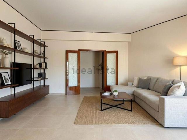 Appartamento in vendita di 140 m² in Piazza Ferdinando Magellano