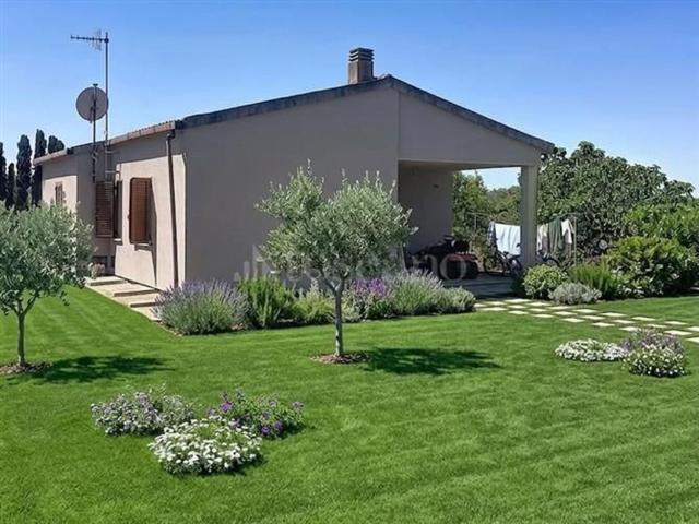 Appartamento in vendita di 140 m² in Piazza Marchese Camillo