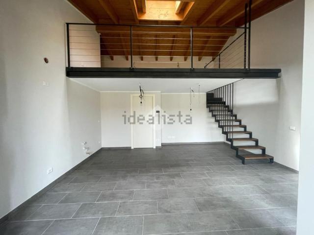 Appartamento in vendita di 140 m² in Piazza Maria Montessori