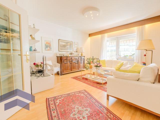 Appartamento in vendita di 140 m² in Piazza San Vigilio, 13