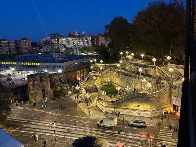 Appartamento in vendita di 140 m² in Piazza XX Settembre, 1