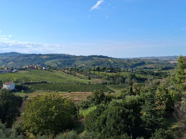 Appartamento in vendita di 140 m² in Piazzale Domenico Ricci, 1