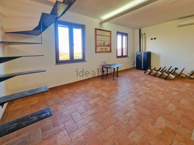 Appartamento in vendita di 140 m² in Strada della Principina 2, 2