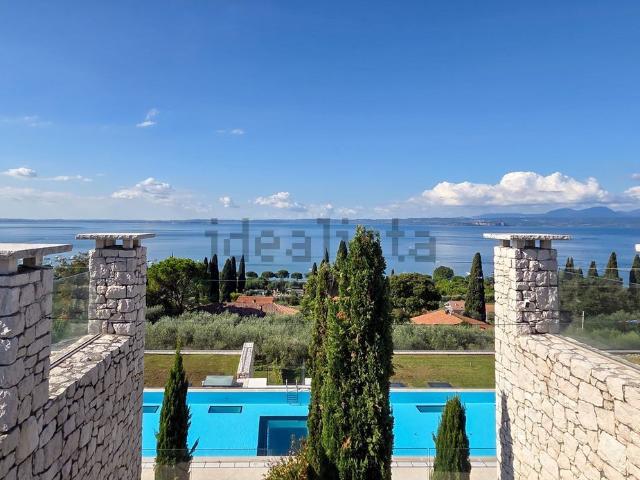 Appartamento in vendita di 140 m² in Strada delle Pozze