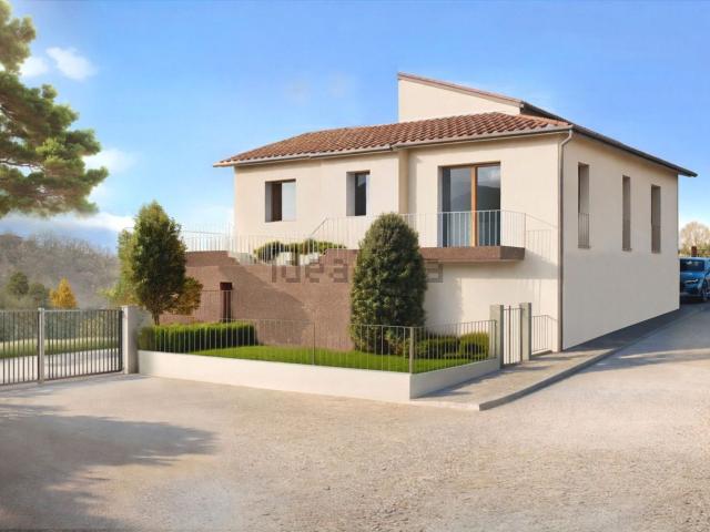 Appartamento in vendita di 140 m² in Strada di Basciano