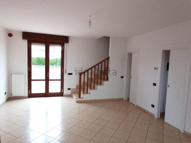 Appartamento in vendita di 140 m² in Strada Quistello
