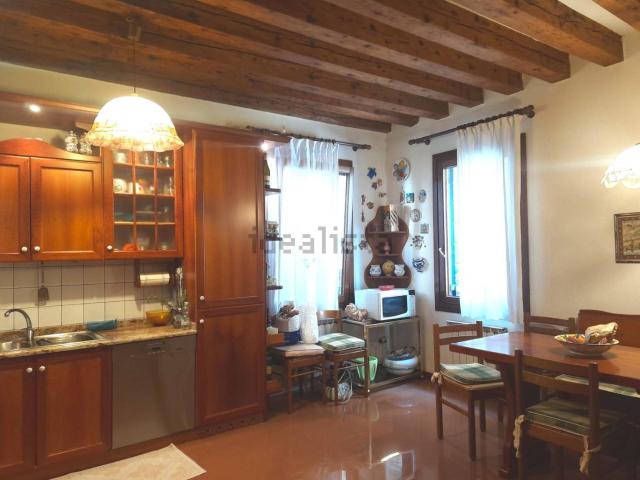 Appartamento in vendita di 141 m²