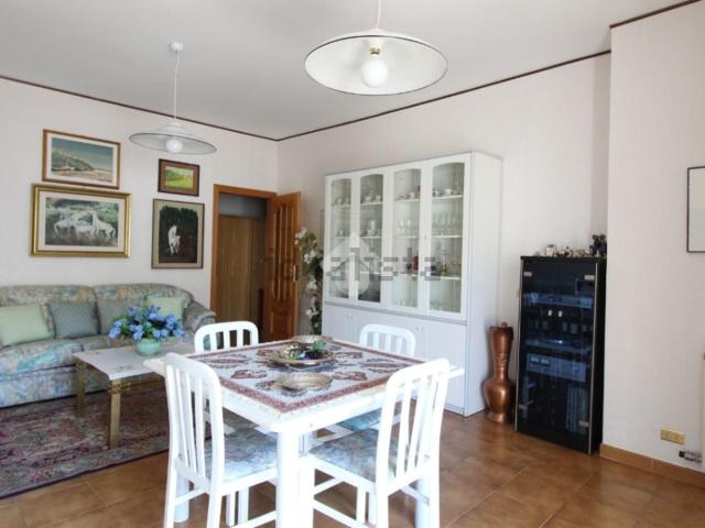 Appartamento in vendita di 141 m² in Via Cardinale Gennaro Portanova, 135