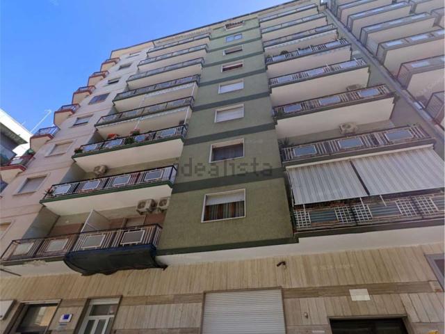 Appartamento in vendita di 141 m² in Via Carlo Sorcinelli, 42