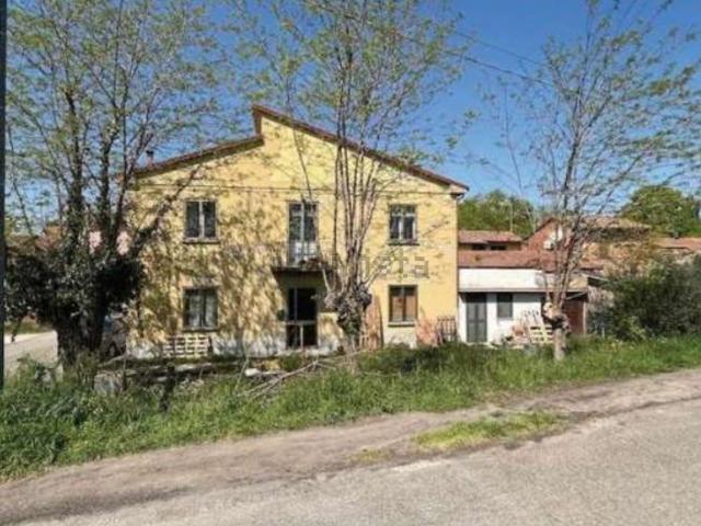 Appartamento in vendita di 141 m² in Via Chiesa di Sesto