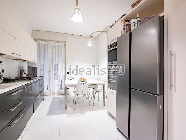 Appartamento in vendita di 141 m² in Via Cristo Risorto