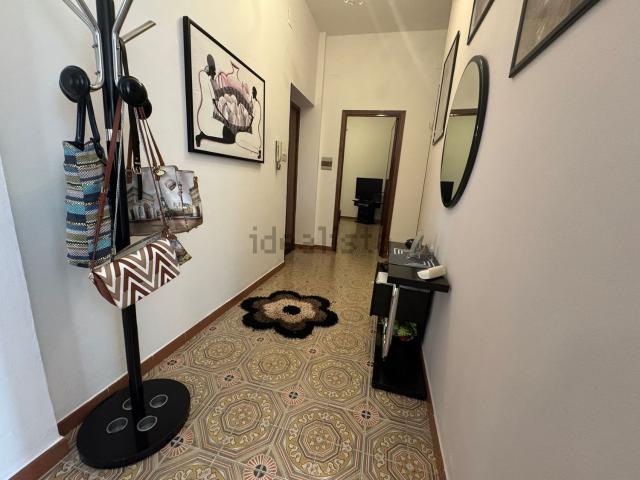 Appartamento in vendita di 141 m² in Via Amari Emerigo