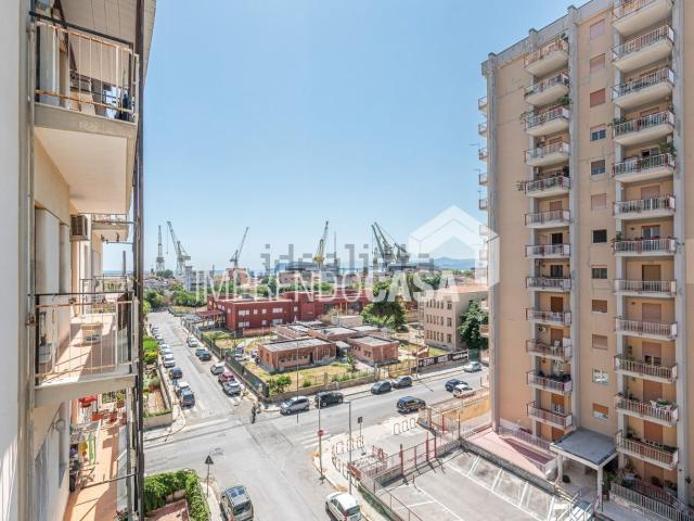 Appartamento in vendita di 141 m² in Via Alberto Rallo, 14
