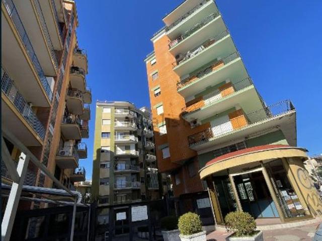 Appartamento in vendita di 141 m² in Via Alcide De Gasperi