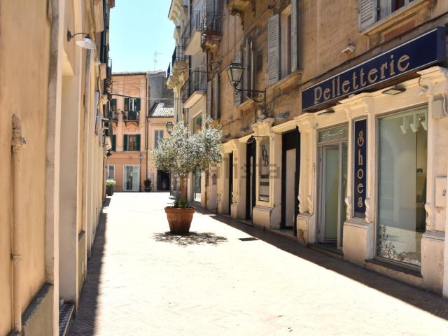 Appartamento in vendita di 141 m² in Via Bebbia, 7