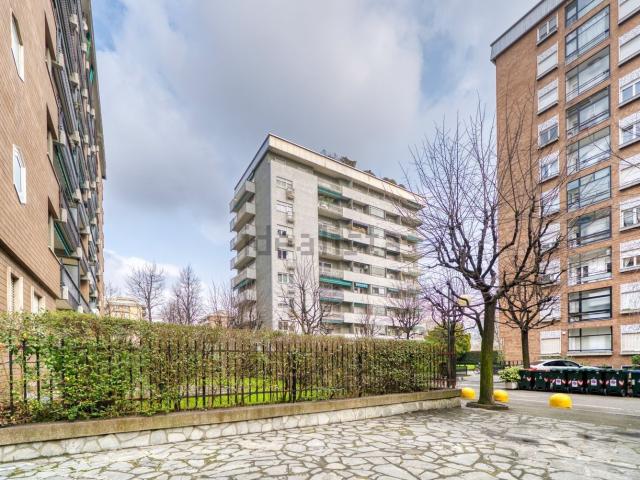 Appartamento in vendita di 141 m² in Via Garessio, 48