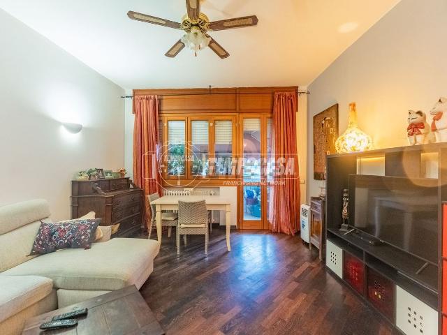Appartamento in vendita di 141 m² in Via Giuseppe di Vittorio, 4