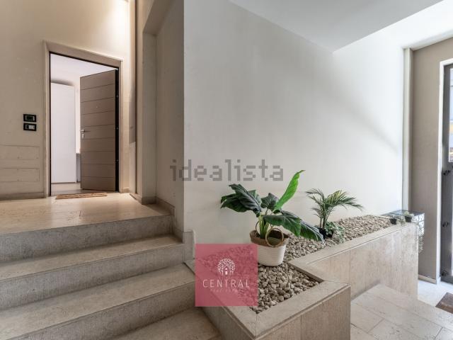 Appartamento in vendita di 141 m² in Via Giuseppe Sirtori, 5