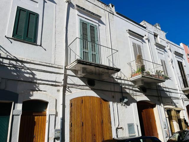 Appartamento in vendita di 141 m² in Via Dante, 167