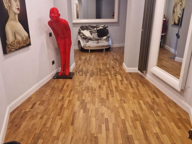 Appartamento in vendita di 141 m² in Via della Ferratella in Laterano