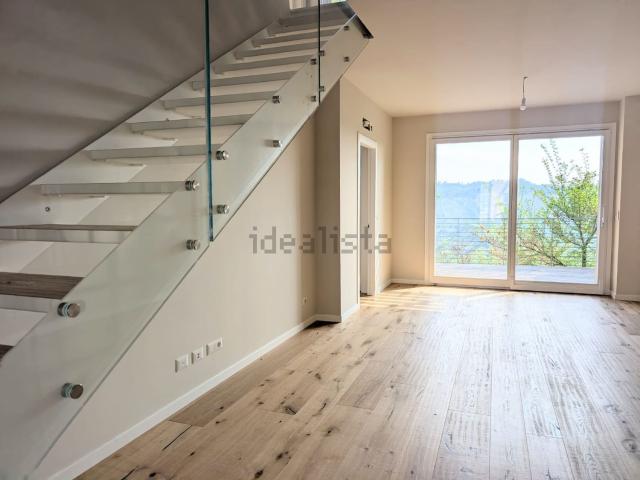 Appartamento in vendita di 141 m² in Via di Sabbiuno, 20