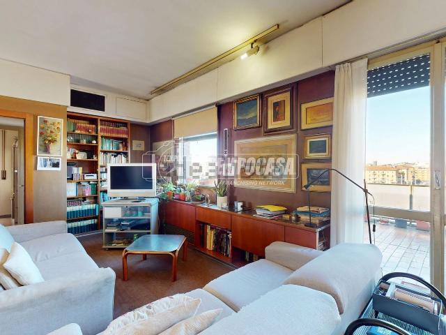 Appartamento in vendita di 141 m² in Via Ferrante Aporti, 54